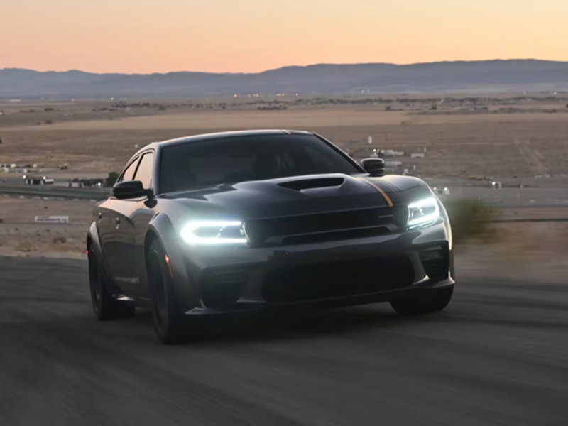 Compare the new 2023 Dodge Charger and Dodge Challenger near Baltimore MD