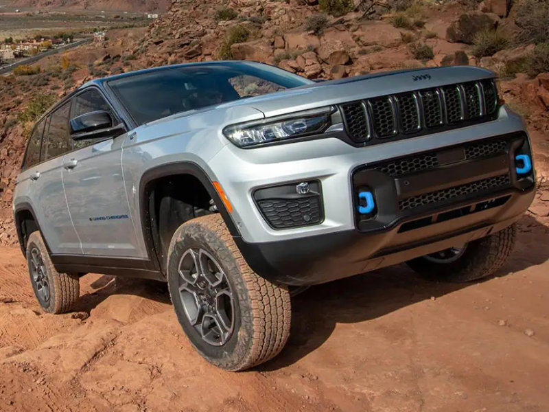 Don White's Timonium Jeep - Research trim levels on a 2023 Jeep Grand Cherokee near Parkville MD