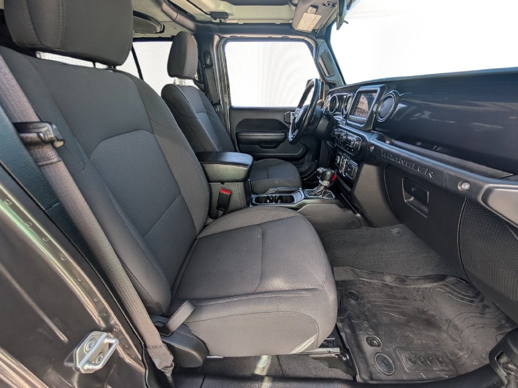 2023 Jeep Wrangler 4-Door Sport Altitude 4x4