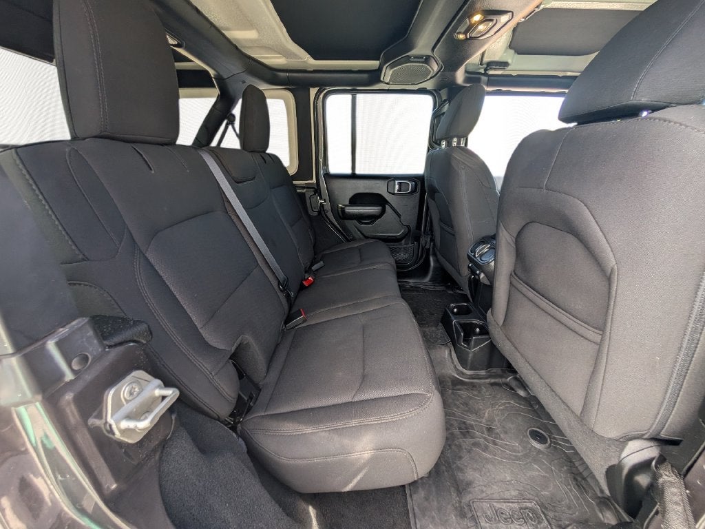 2023 Jeep Wrangler 4-Door Sport Altitude 4x4