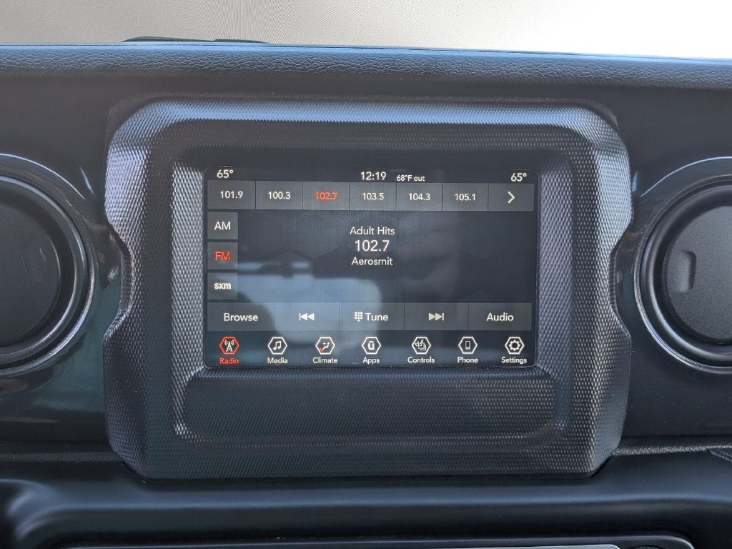 2023 Jeep Wrangler 4-Door Sport Altitude 4x4