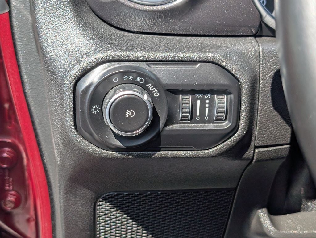2021 Jeep Wrangler Unlimited Sahara Altitude 4x4
