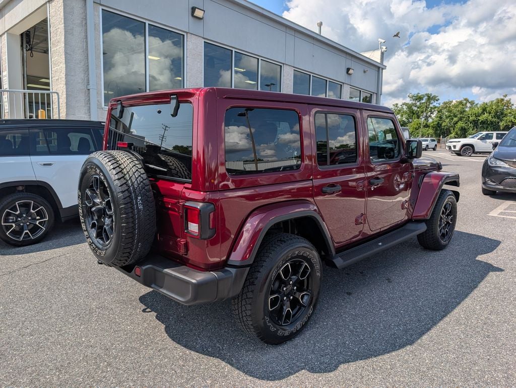 2021 Jeep Wrangler Unlimited Sahara Altitude 4x4