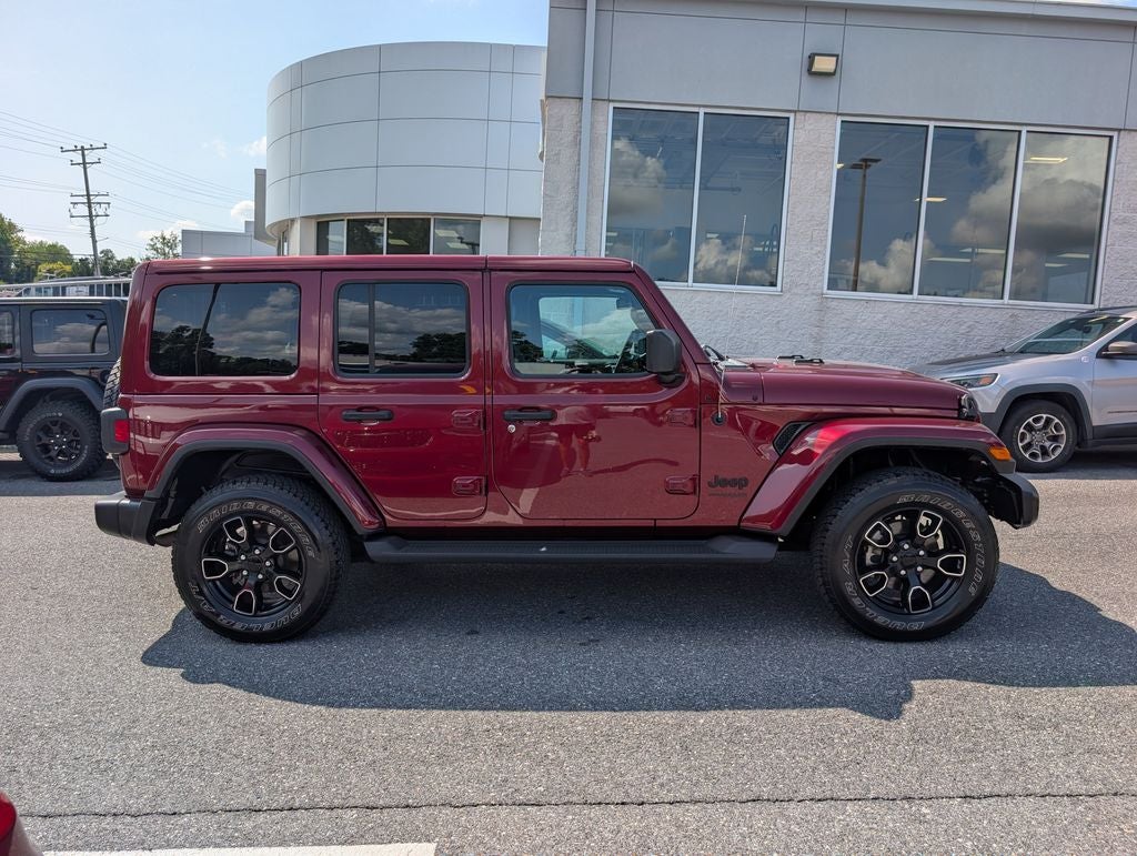 2021 Jeep Wrangler Unlimited Sahara Altitude 4x4