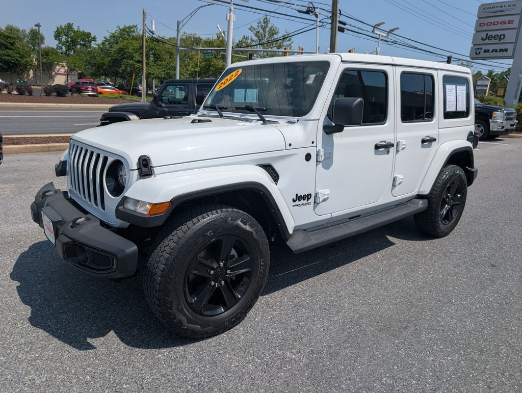 2022 Jeep Wrangler Unlimited Sahara Altitude 4x4