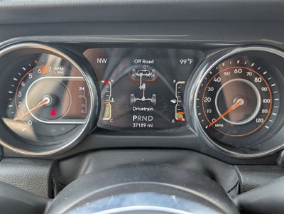 2022 Jeep Wrangler Unlimited Sahara Altitude 4x4