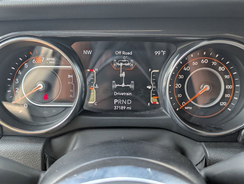2022 Jeep Wrangler Unlimited Sahara Altitude 4x4