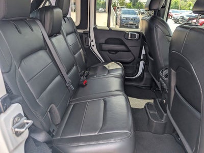 2022 Jeep Wrangler Unlimited Sahara Altitude 4x4
