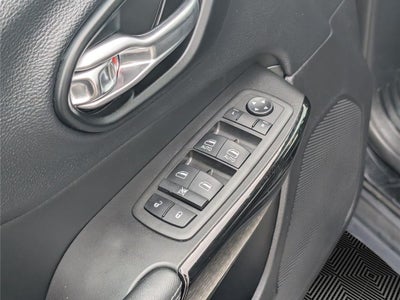 2023 Jeep Cherokee Altitude Lux 4x4