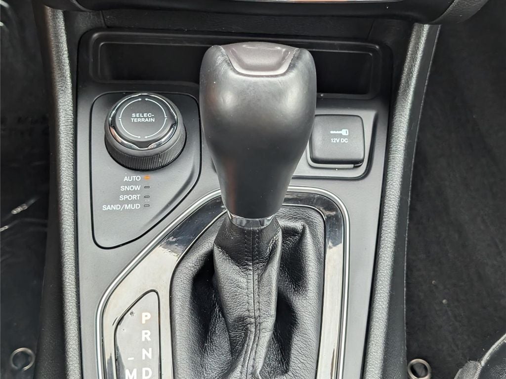 2023 Jeep Cherokee Altitude Lux 4x4