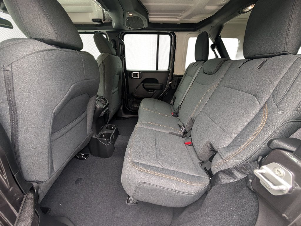 2027 Jeep Wrangler WRANGLER 4-DOOR WILLYS