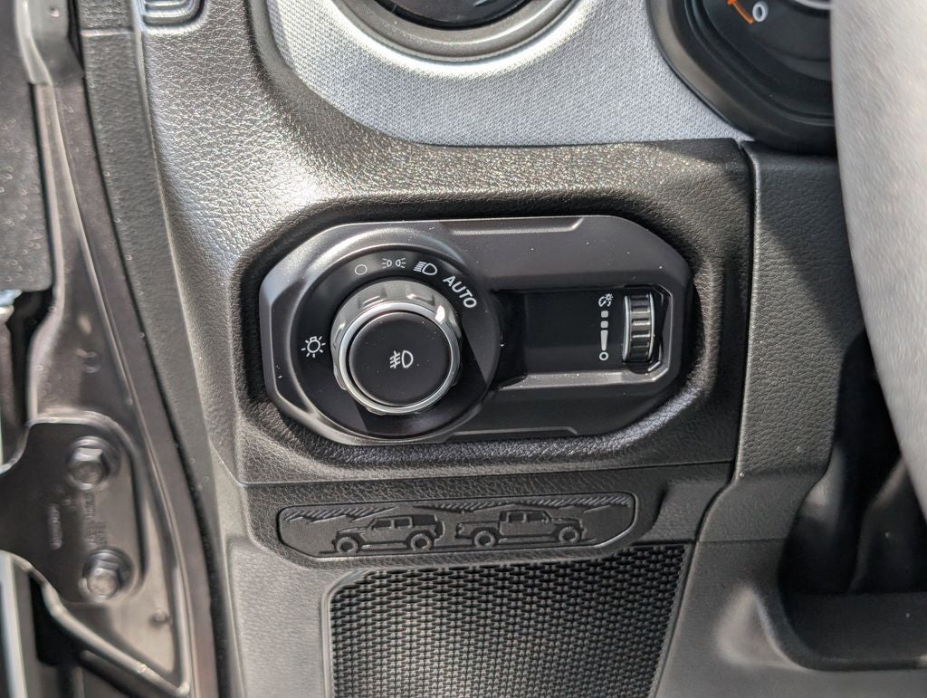 2024 Jeep Wrangler 4-Door Willys 4x4