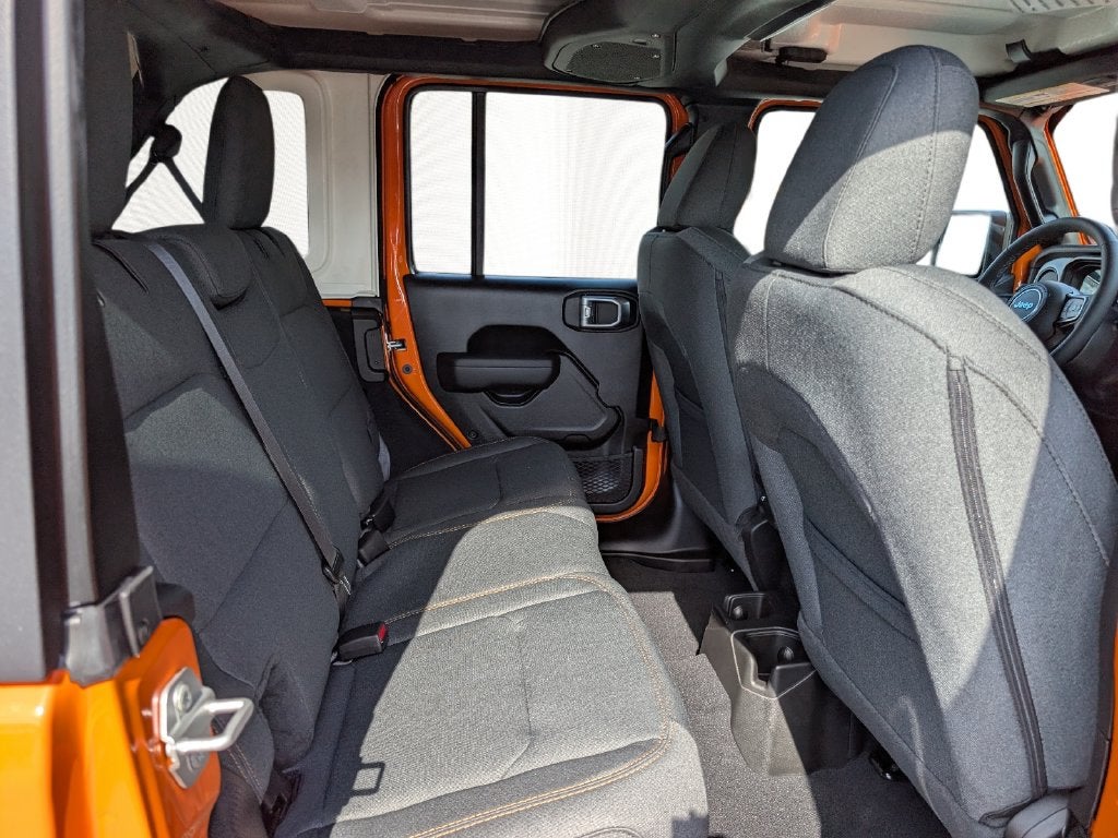 2027 Jeep Wrangler WRANGLER 4-DOOR SPORT S