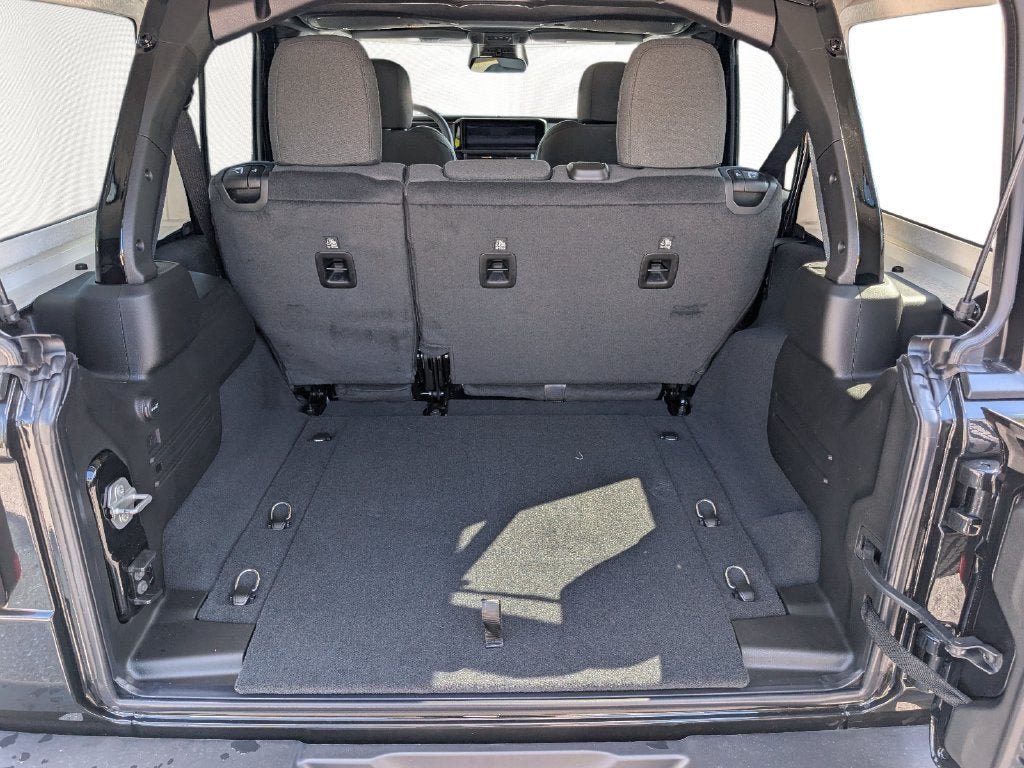 2027 Jeep Wrangler WRANGLER 4-DOOR SPORT S