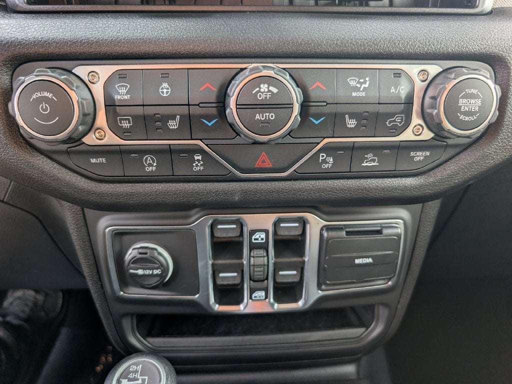 2027 Jeep Wrangler WRANGLER 4-DOOR SPORT S