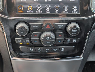2021 Jeep Grand Cherokee Laredo X 4x4