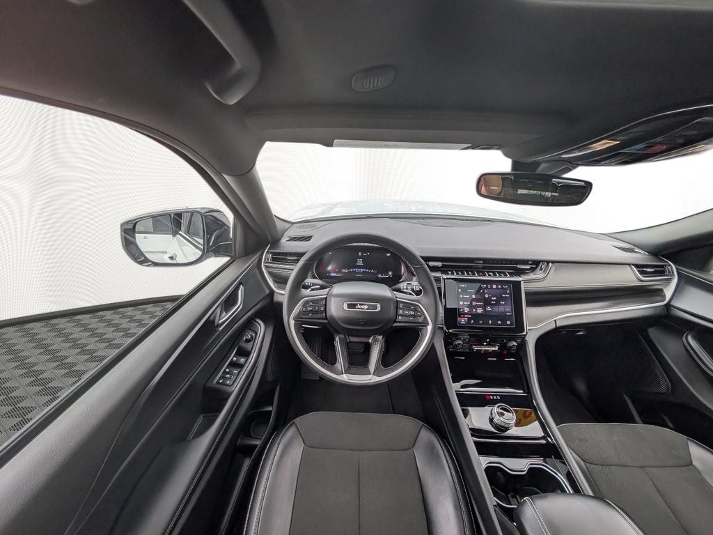 2023 Jeep Grand Cherokee Altitude 4x4