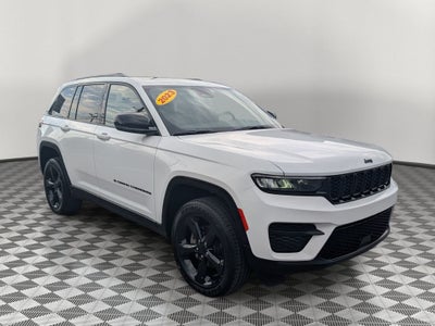 2023 Jeep Grand Cherokee Altitude 4x4