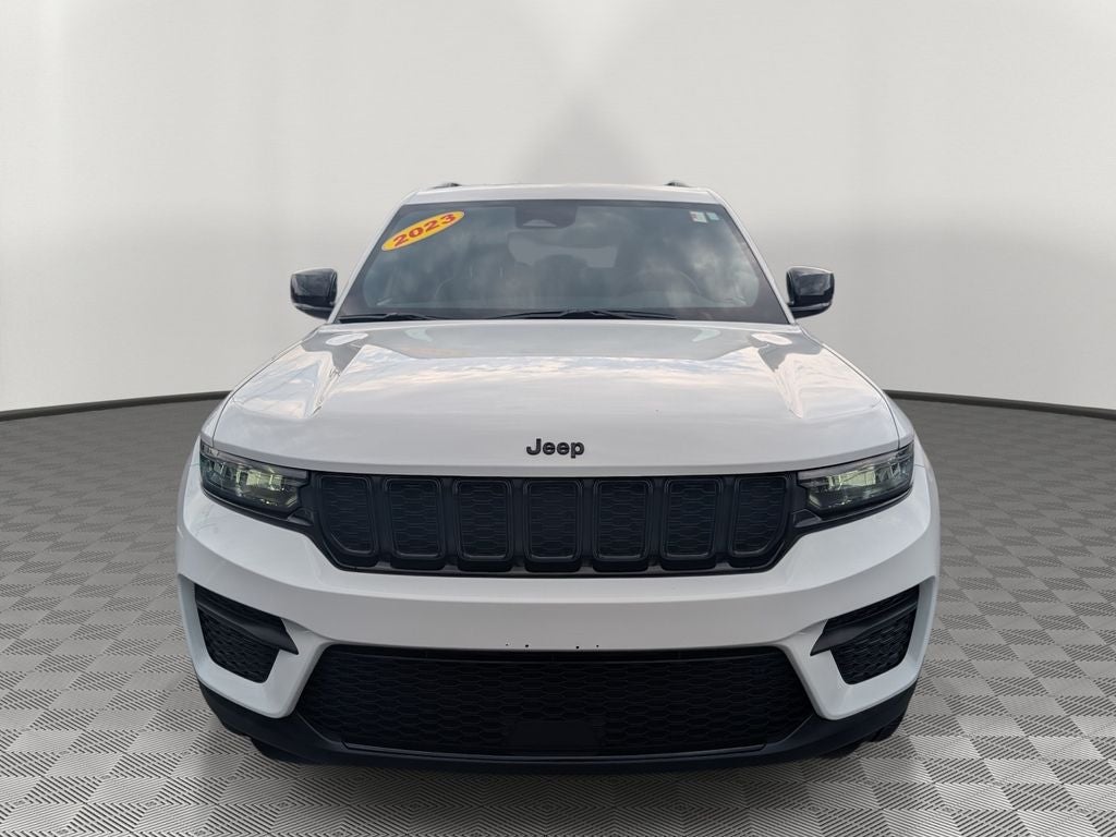 2023 Jeep Grand Cherokee Altitude 4x4
