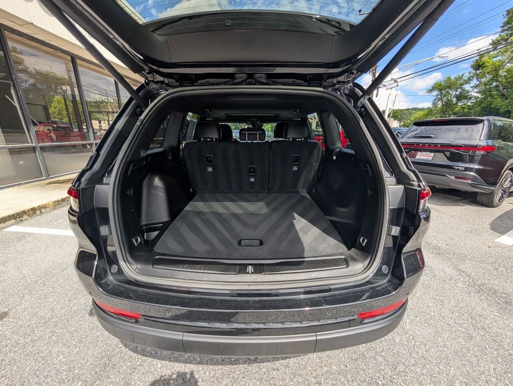 2023 Jeep Grand Cherokee Altitude X 4x4