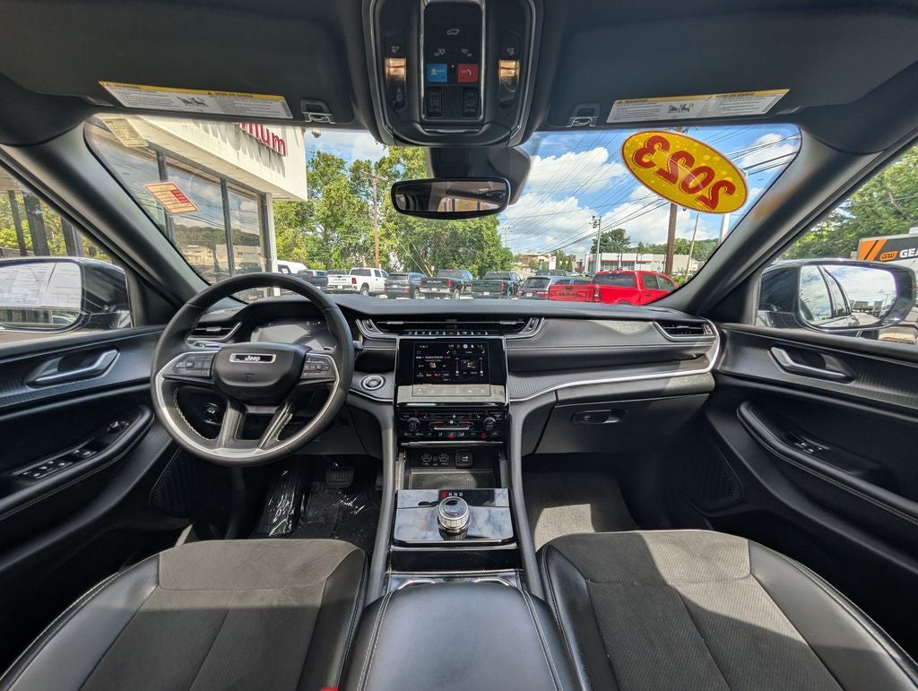 2023 Jeep Grand Cherokee Altitude X 4x4