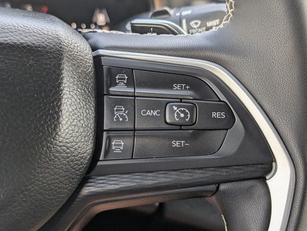 2023 Jeep Grand Cherokee Altitude 4x4