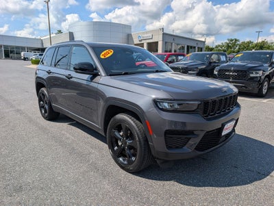 2023 Jeep Grand Cherokee Altitude 4x4