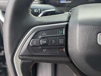 2023 Jeep Grand Cherokee Laredo 4x4