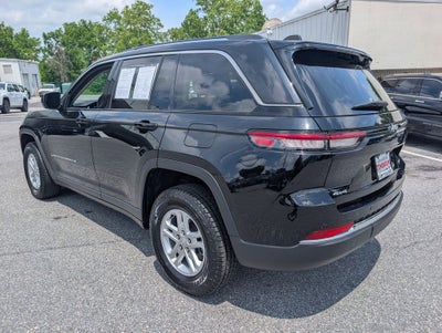 2023 Jeep Grand Cherokee Laredo 4x4