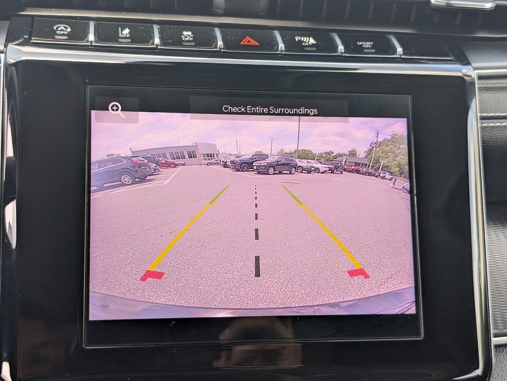 2023 Jeep Grand Cherokee Laredo 4x4
