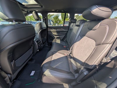 2026 Jeep Grand Cherokee GRAND CHEROKEE LAREDO ALTITUDE 4X4