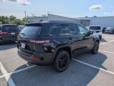 2026 Jeep Grand Cherokee GRAND CHEROKEE LAREDO ALTITUDE 4X4
