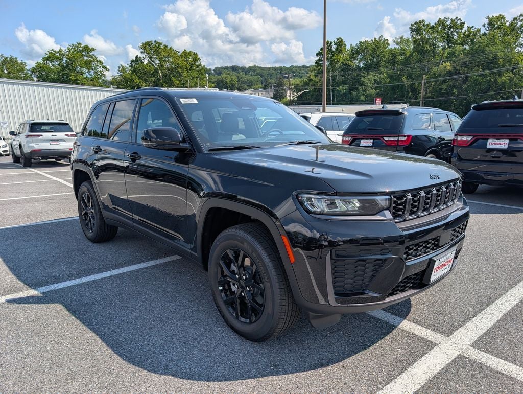 2026 Jeep Grand Cherokee GRAND CHEROKEE LAREDO ALTITUDE 4X4