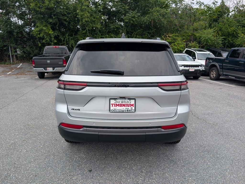 2026 Jeep Grand Cherokee GRAND CHEROKEE LAREDO ALTITUDE 4X4
