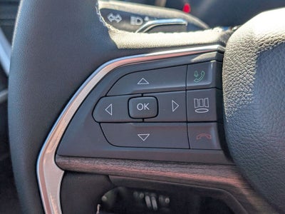 2027 Jeep Grand Cherokee GRAND CHEROKEE LAREDO ALTITUDE 4X4