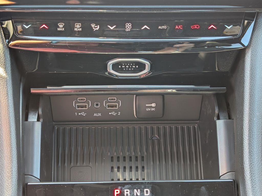 2027 Jeep Grand Cherokee GRAND CHEROKEE LAREDO ALTITUDE 4X4