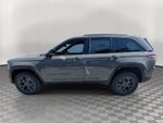 2027 Jeep Grand Cherokee GRAND CHEROKEE LAREDO ALTITUDE 4X4