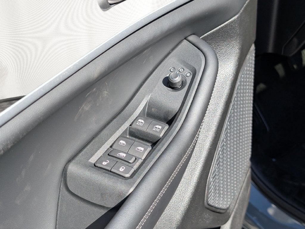 2027 Jeep Grand Cherokee GRAND CHEROKEE LAREDO ALTITUDE 4X4