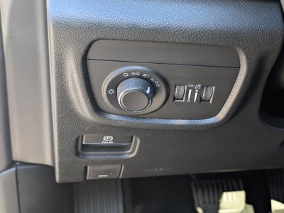2027 Jeep Grand Cherokee GRAND CHEROKEE LAREDO ALTITUDE 4X4