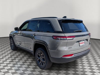 2027 Jeep Grand Cherokee GRAND CHEROKEE LAREDO ALTITUDE 4X4