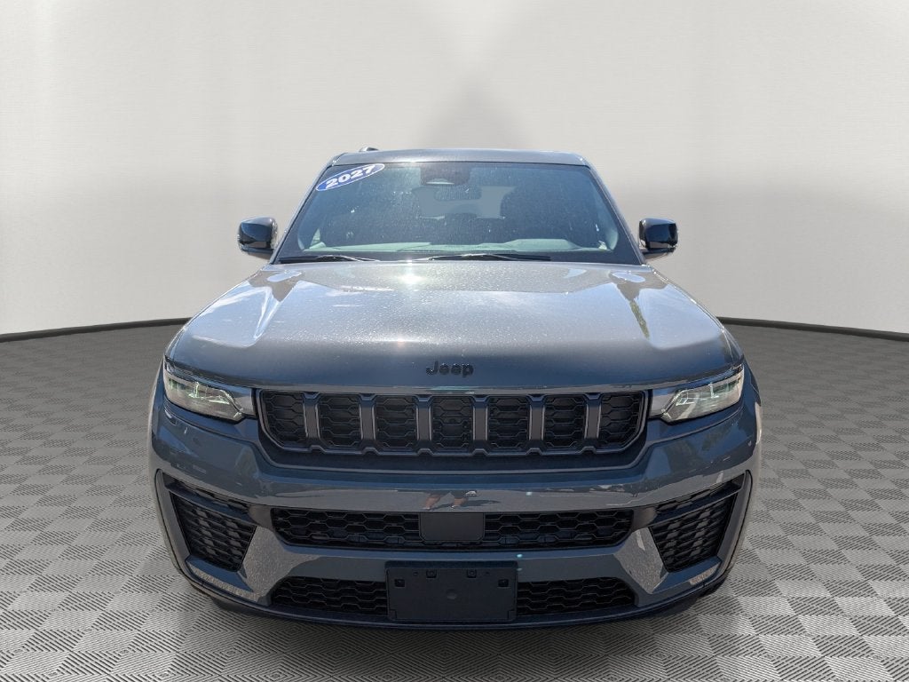 2027 Jeep Grand Cherokee GRAND CHEROKEE LAREDO ALTITUDE 4X4