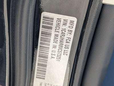 2027 Jeep Grand Cherokee GRAND CHEROKEE LAREDO ALTITUDE 4X4