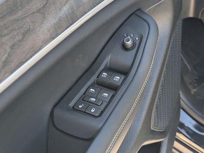 2027 Jeep Grand Cherokee GRAND CHEROKEE LAREDO ALTITUDE 4X4