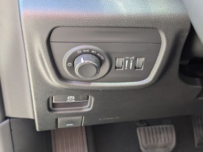 2027 Jeep Grand Cherokee GRAND CHEROKEE LAREDO ALTITUDE 4X4