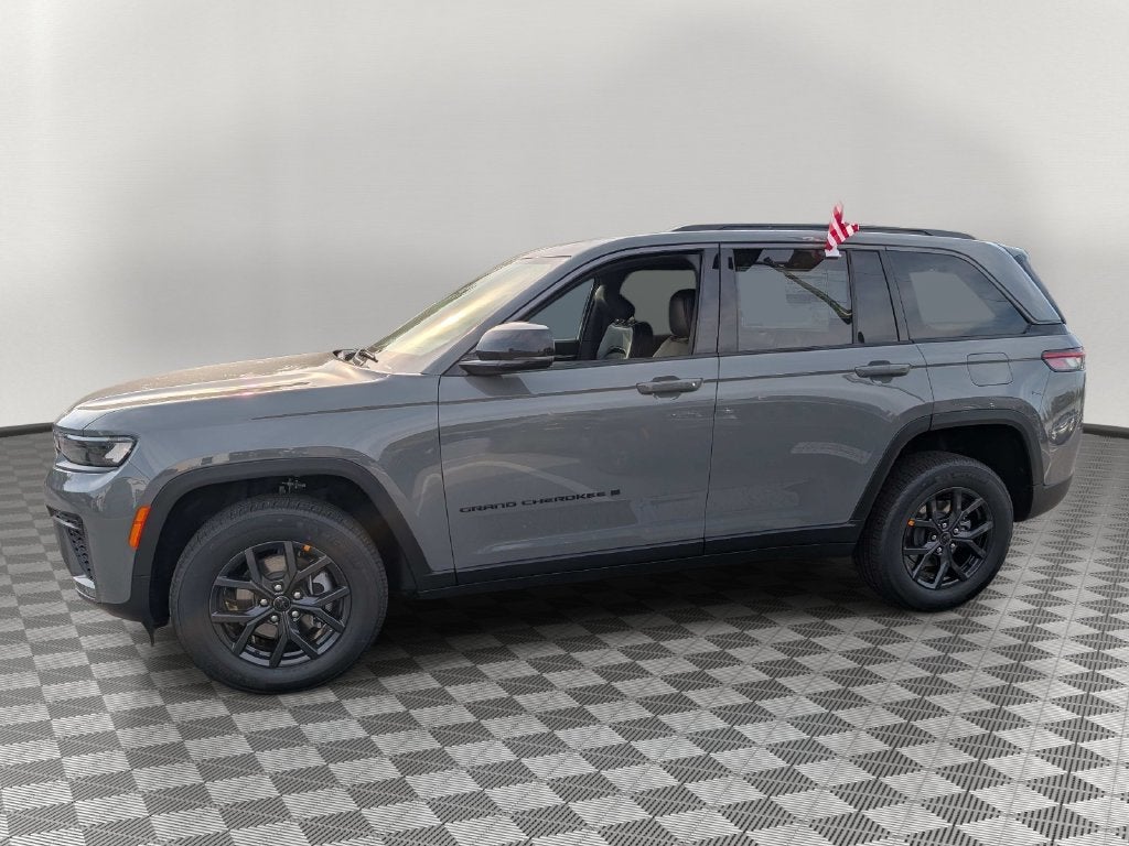 2027 Jeep Grand Cherokee GRAND CHEROKEE LAREDO ALTITUDE 4X4