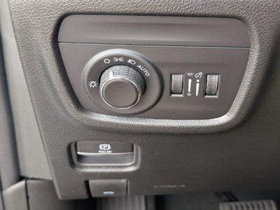 2027 Jeep Grand Cherokee GRAND CHEROKEE LAREDO ALTITUDE 4X4