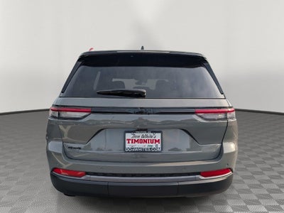 2027 Jeep Grand Cherokee GRAND CHEROKEE LAREDO ALTITUDE 4X4