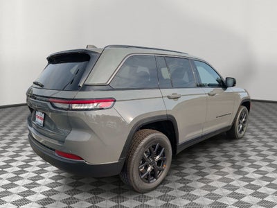 2027 Jeep Grand Cherokee GRAND CHEROKEE LAREDO ALTITUDE 4X4