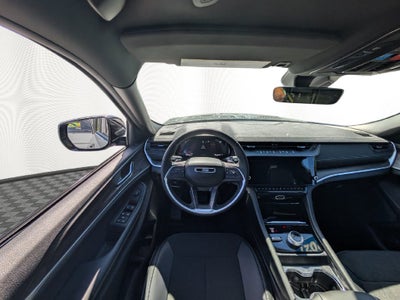2027 Jeep Grand Cherokee GRAND CHEROKEE LAREDO ALTITUDE 4X4