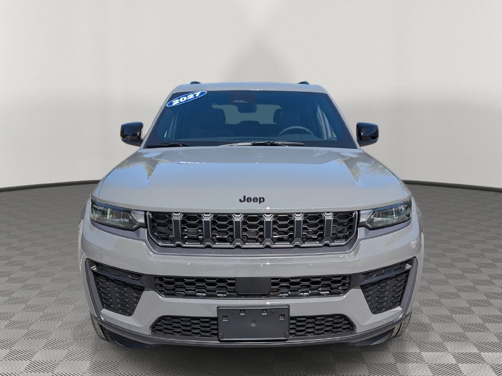 2027 Jeep Grand Cherokee GRAND CHEROKEE LAREDO ALTITUDE 4X4